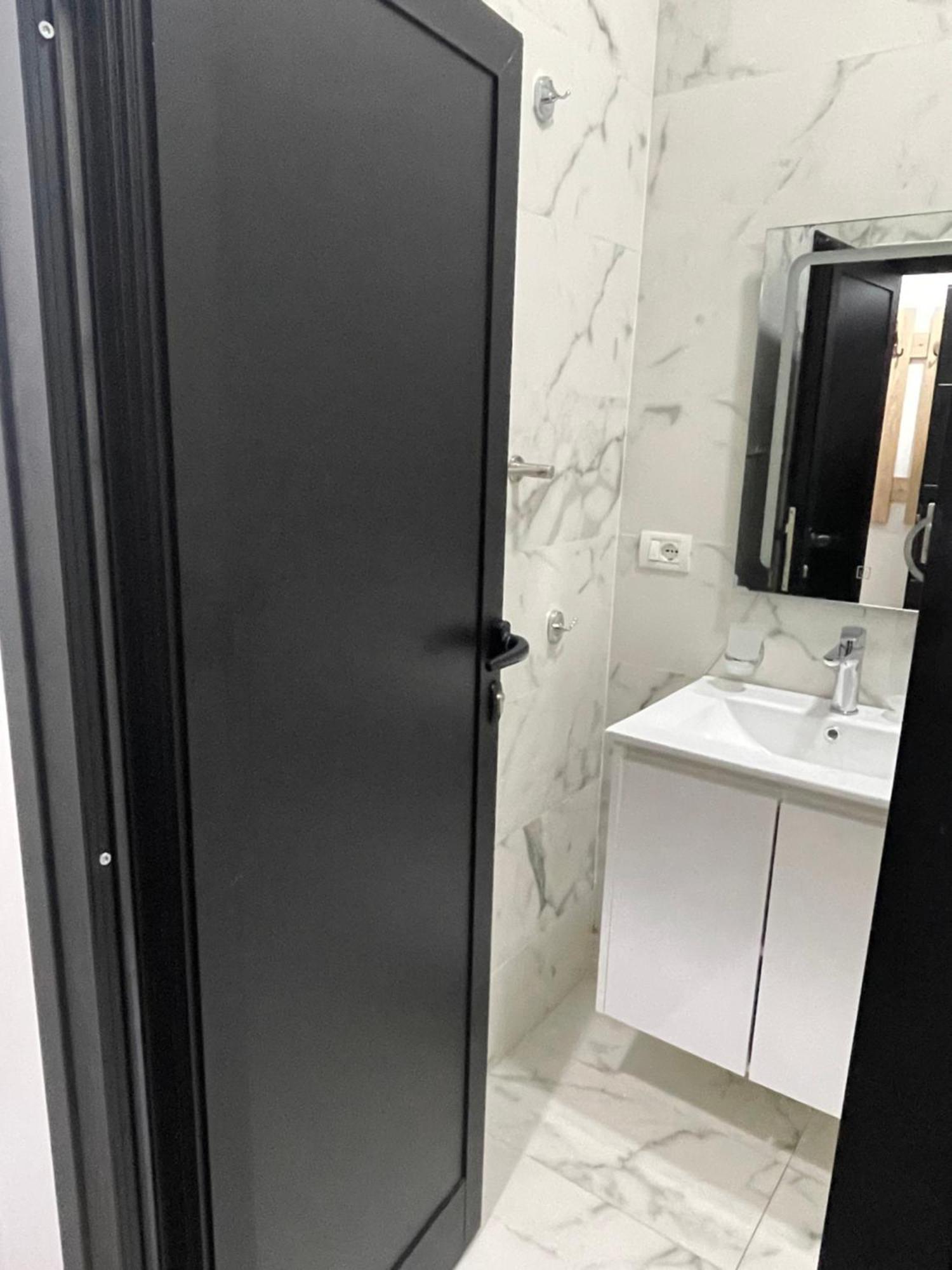Small Hotel Ora 포그라데츠 외부 사진