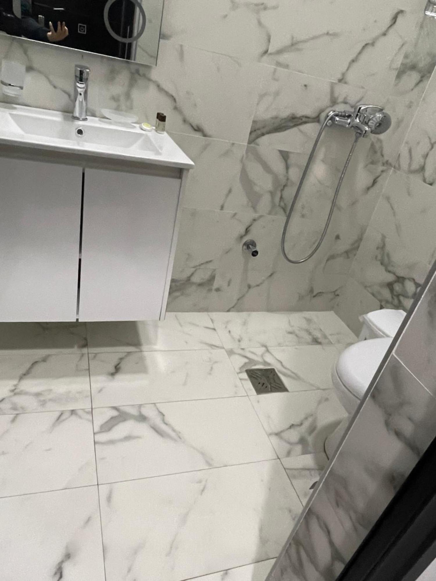 Small Hotel Ora 포그라데츠 외부 사진