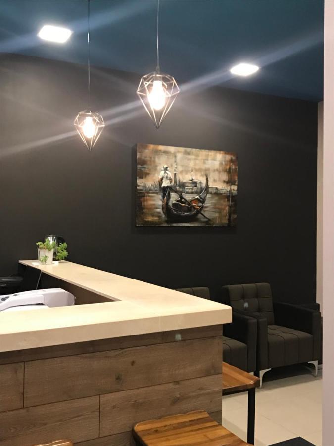 Small Hotel Ora 포그라데츠 외부 사진